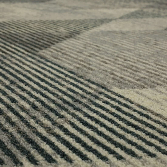 Brand new ๐ฅฐ Mohawk Home Sandhurst Abstract Diamond Area Rug Grey ๐ 6 Brand new ๐ฅฐ Mohawk Home Sandhurst Abstract Diamond Area Rug Grey ๐ - Image 6