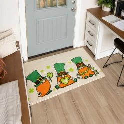 Cheapest 🎉 Mohawk Home Leprechaun Clover Accent Rug ⌛